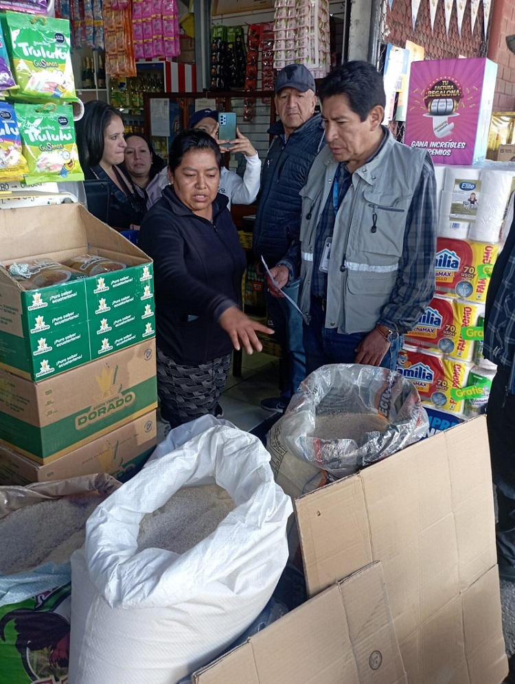 Mercado Mayorista de Quito se mantiene abastecido de arroz