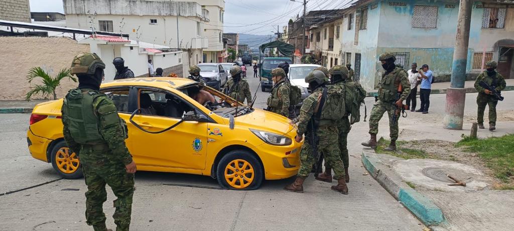 La fuerza de tarea conjunta y la Policía Nacional, están desplegadas en Esmeraldas