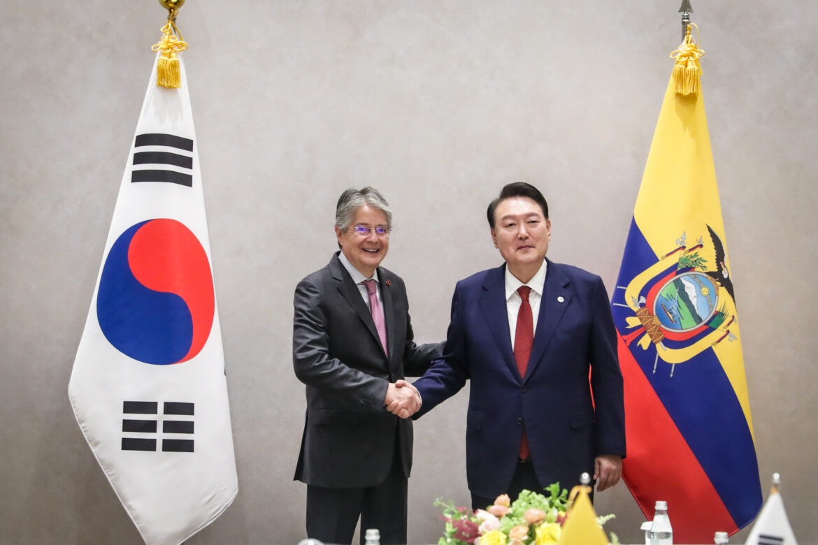 Los Presidentes de Ecuador y Corea del Sur agilitan la firma del acuerdo comercial