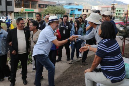 ¡Décadas de olvido llegan a su fin! Municipio entrega nuevas obras en el sur de Quito