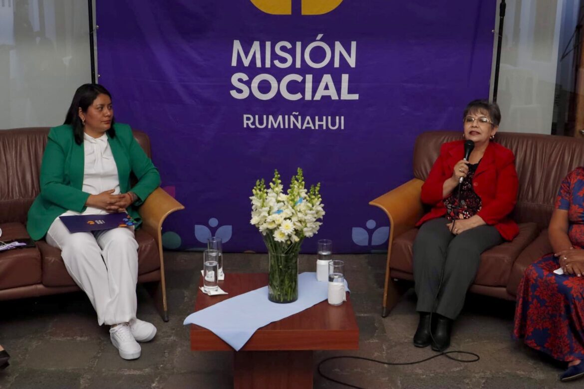 Conversatorio visibilizó el rol histórico de las mujeres en la cantonización de Rumiñahui
