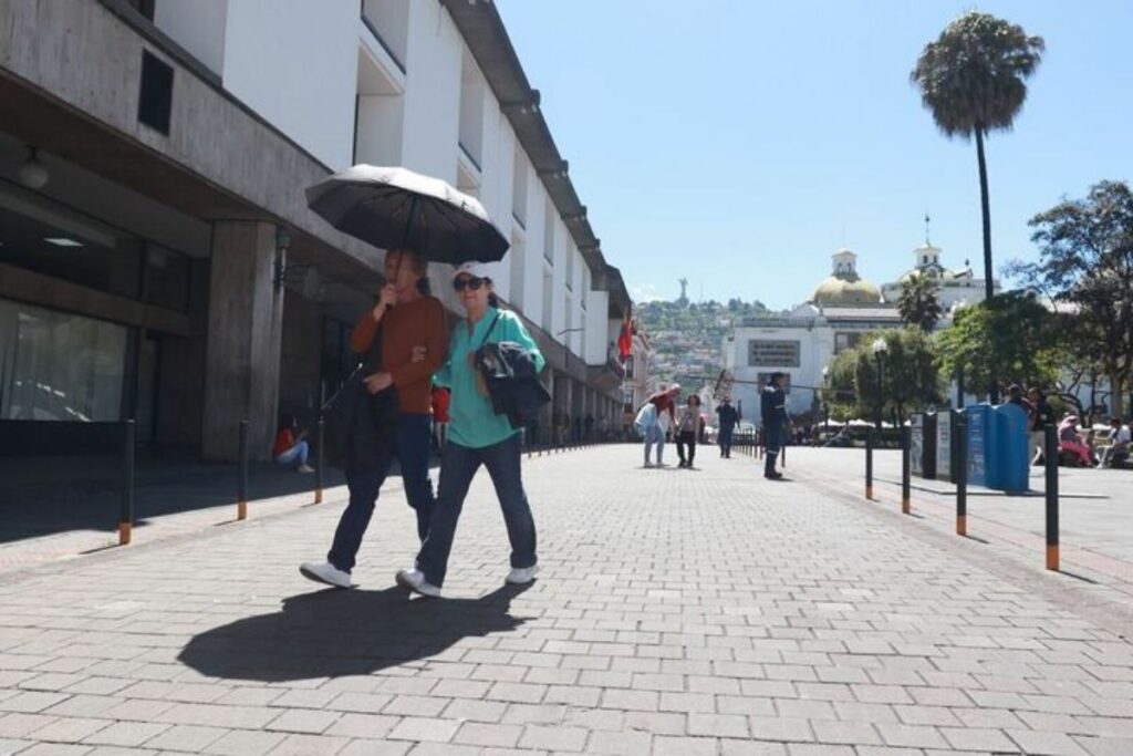 Quito continúa jornada de clima variable con probabilidad de lluvias este domingo
