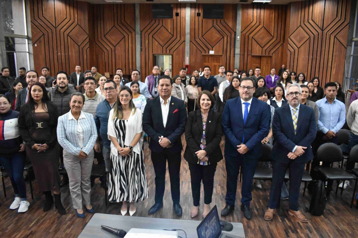 Alianza estratégica: Ministerio de Gobierno y UNIR capacitan a 400 funcionarios en gobernanza